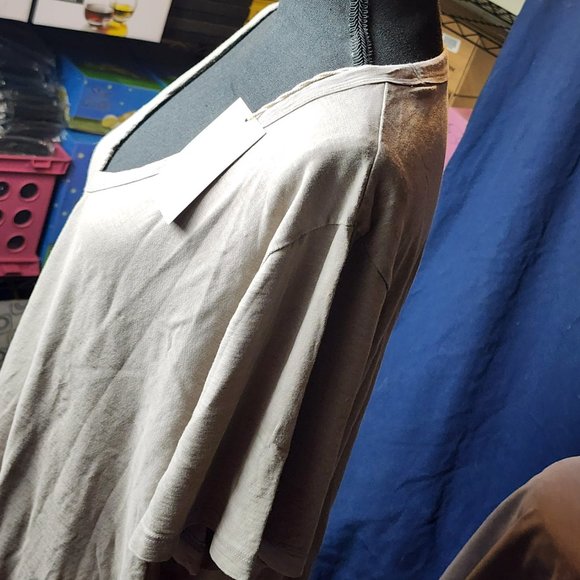 Universal Thread Goods Co. Galvanized Gray Fitted V Neck Short Sleeve TShirt 3XL - Picture 9 of 15